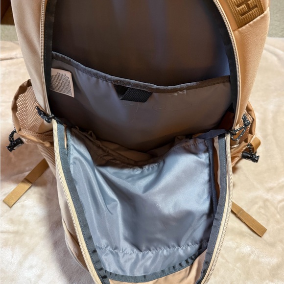 The North Face Beige and White Backpack - Picture 7 of 8